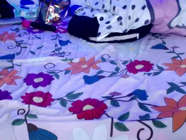 ninatinydoll live cam preview
