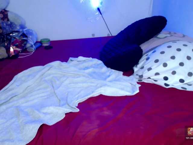 ninatinydoll live cam on BongaCams