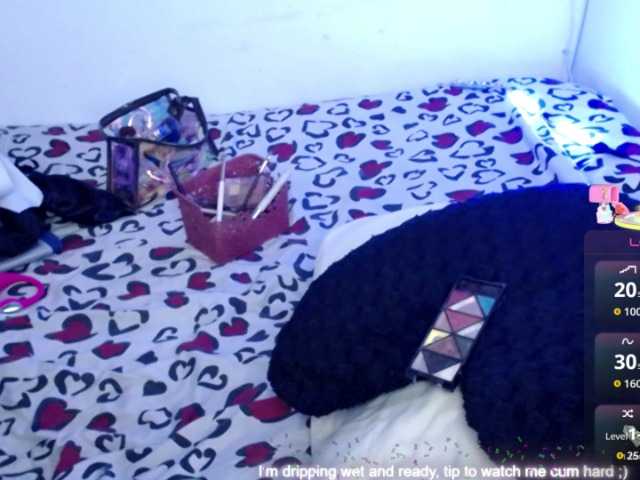 ninatinydoll live webcam show