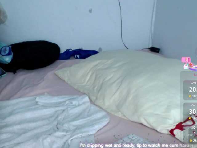 ninatinydoll live cam on BongaCams