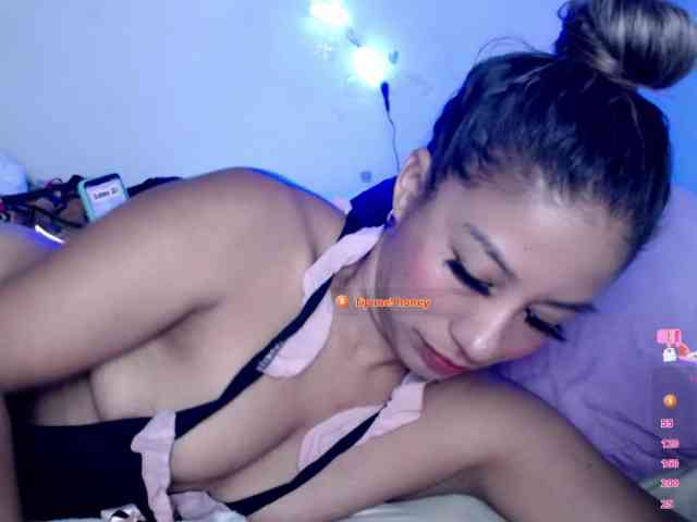 ninatinydoll webcam