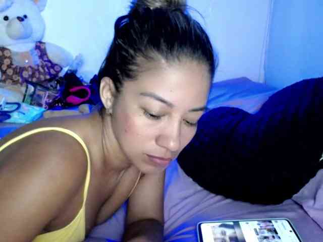 ninatinydoll webcam