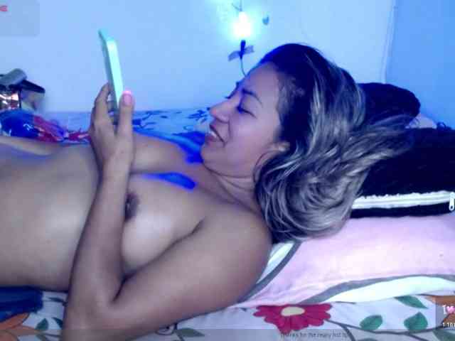 ninatinydoll webcam