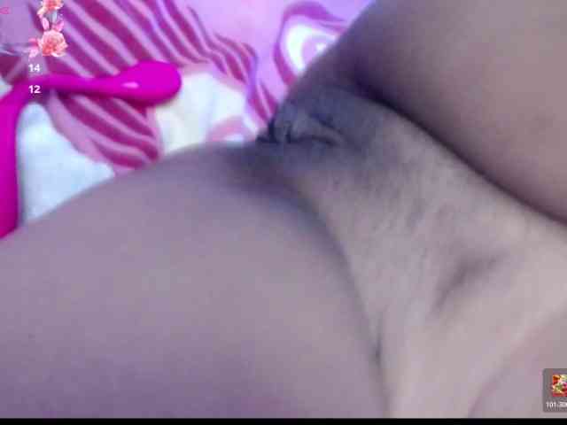 ninatinydoll webcam
