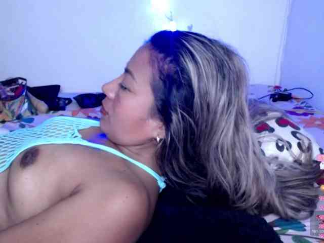 ninatinydoll webcam