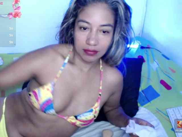 ninatinydoll webcam