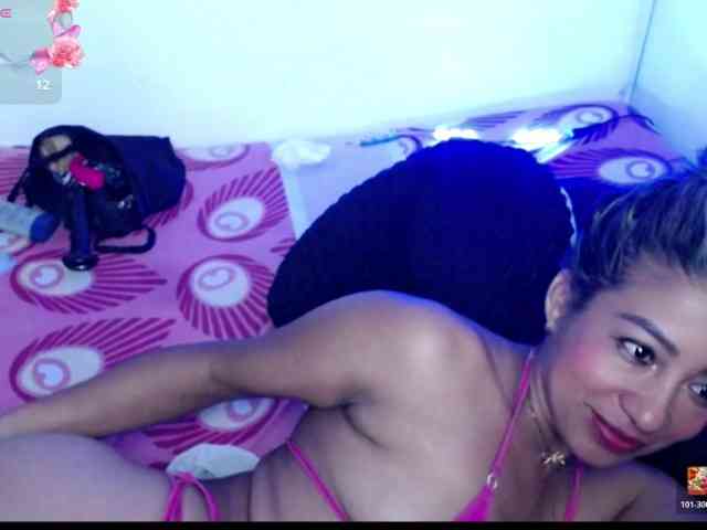 ninatinydoll webcam