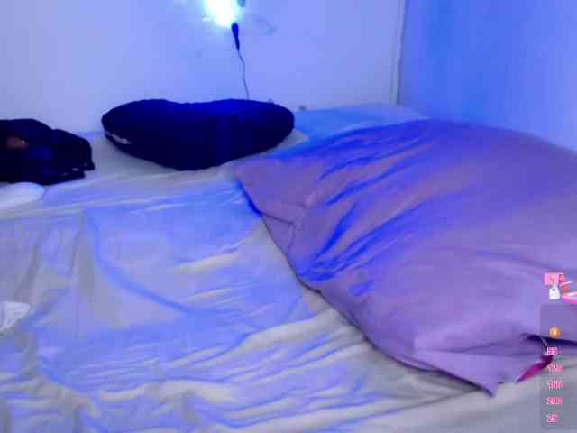 ninatinydoll webcam