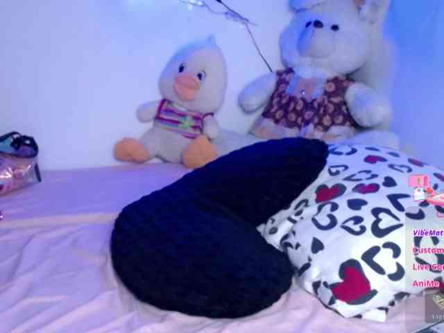 ninatinydoll webcam