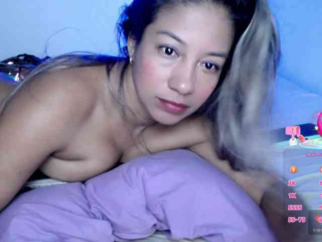 ninatinydoll webcam