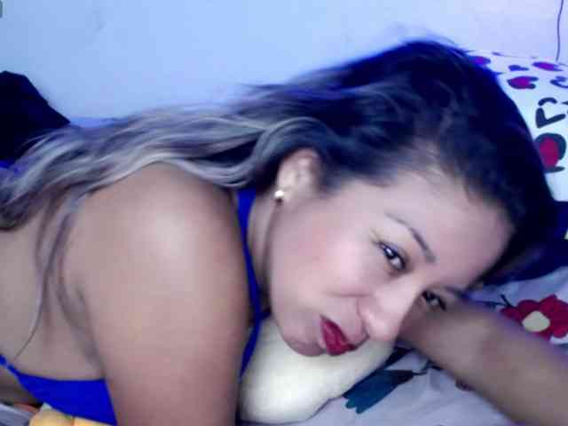 ninatinydoll webcam