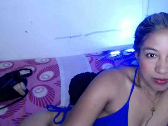 ninatinydoll webcam