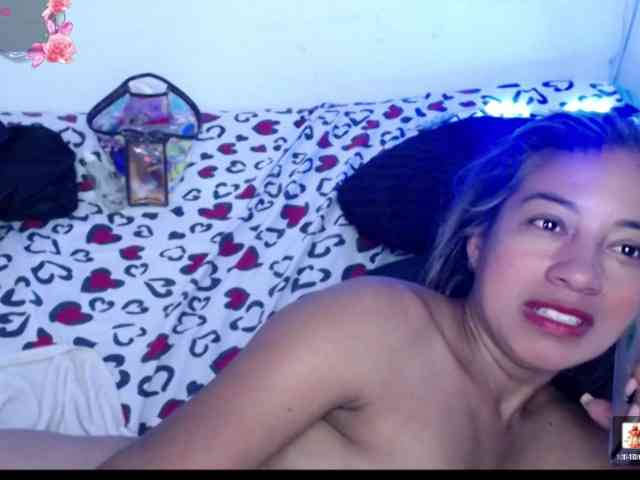 ninatinydoll webcam