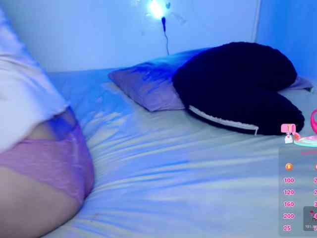 ninatinydoll webcam