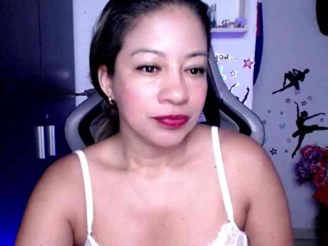 ninatinydoll ninatinydoll
