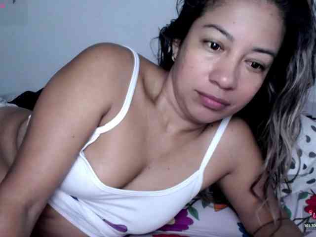 ninatinydoll webcam