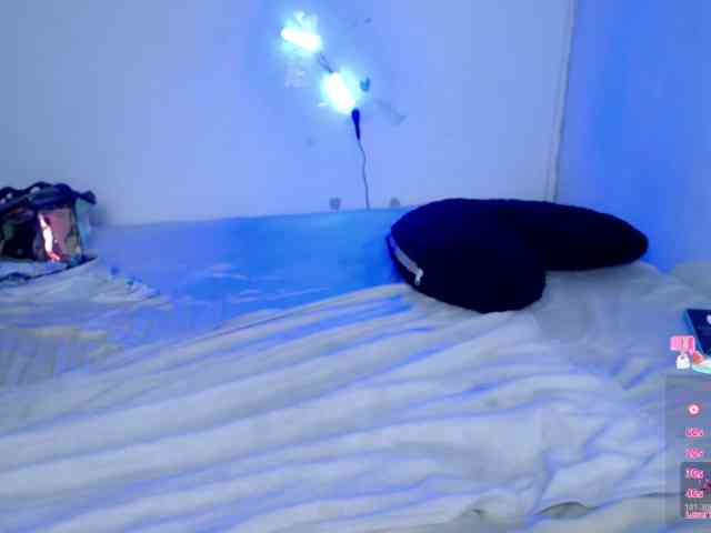 ninatinydoll webcam