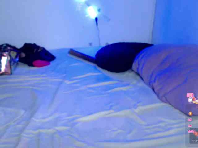 ninatinydoll webcam