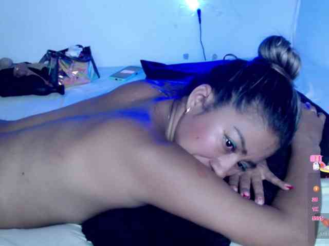 ninatinydoll webcam