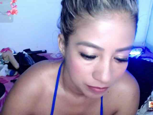 ninatinydoll webcam