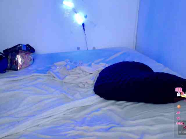 ninatinydoll webcam