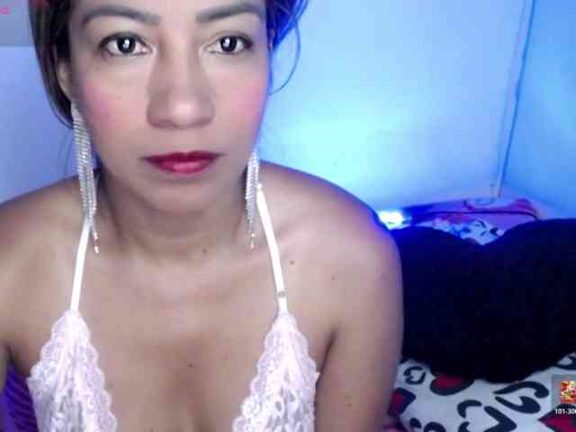 ninatinydoll webcam