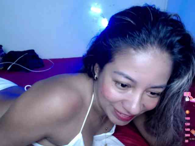 ninatinydoll webcam