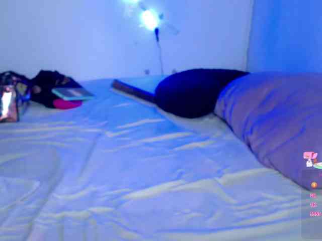 ninatinydoll webcam