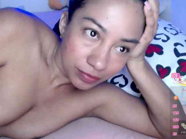 ninatinydoll webcam