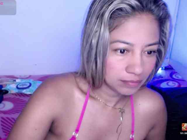ninatinydoll webcam