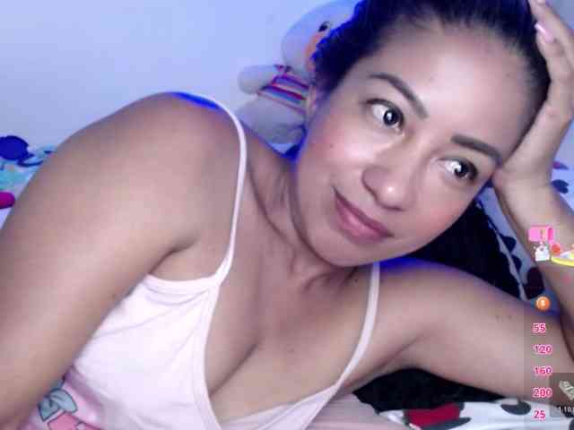 ninatinydoll webcam