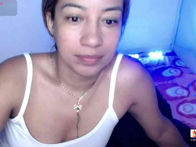 ninatinydoll webcam