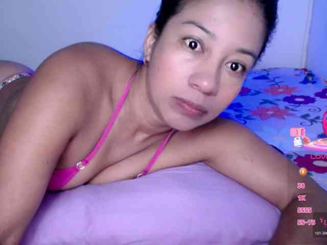ninatinydoll webcam