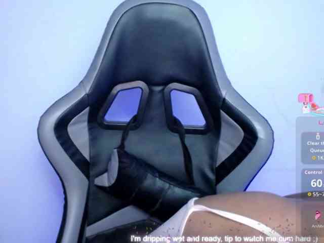 ninatinydoll webcam