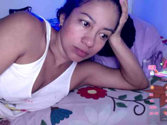 ninatinydoll webcam