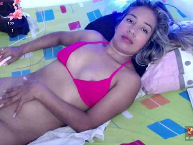 ninatinydoll webcam