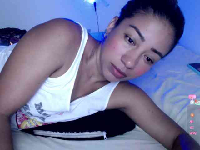 ninatinydoll webcam