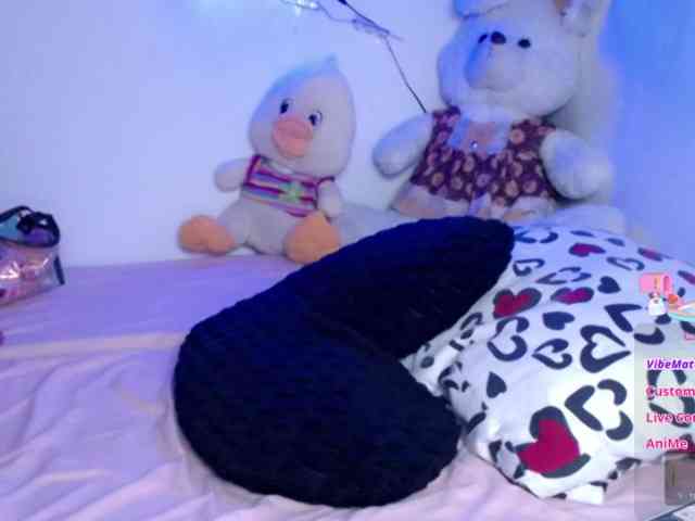 ninatinydoll webcam
