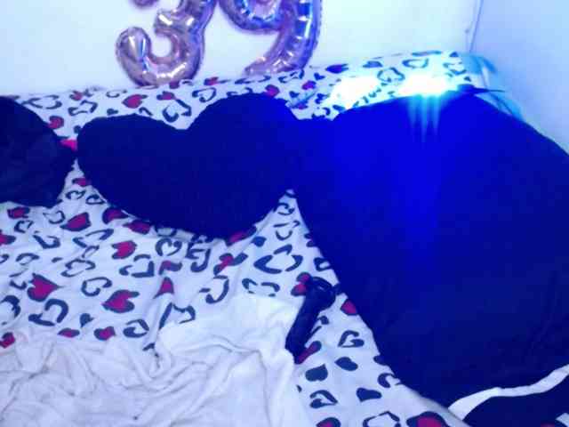 ninatinydoll webcam