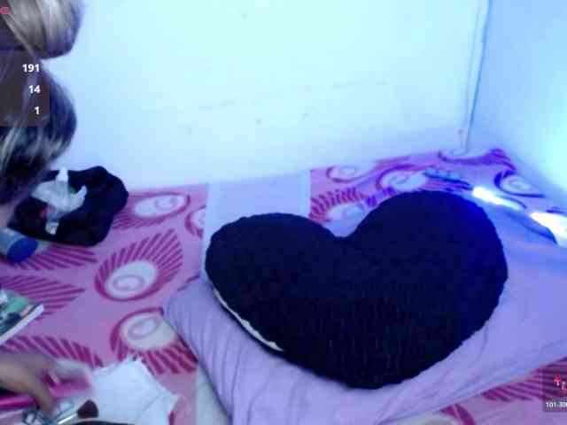 ninatinydoll webcam