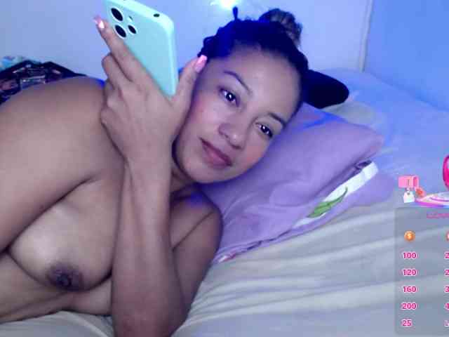 ninatinydoll webcam
