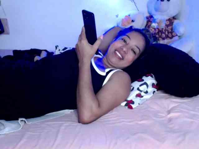 ninatinydoll webcam