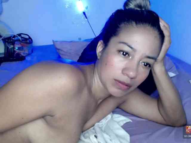 ninatinydoll webcam