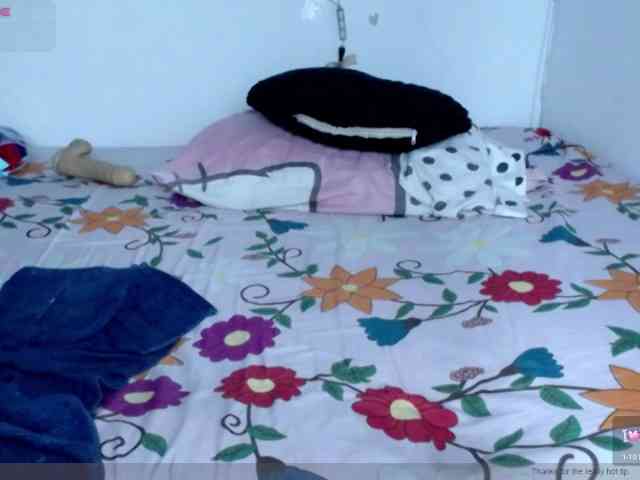 ninatinydoll webcam