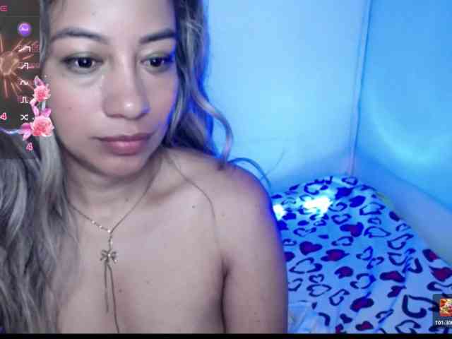 ninatinydoll webcam