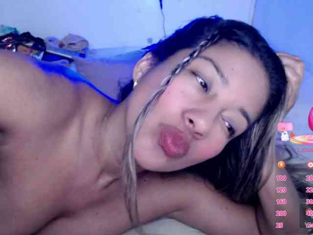 ninatinydoll webcam