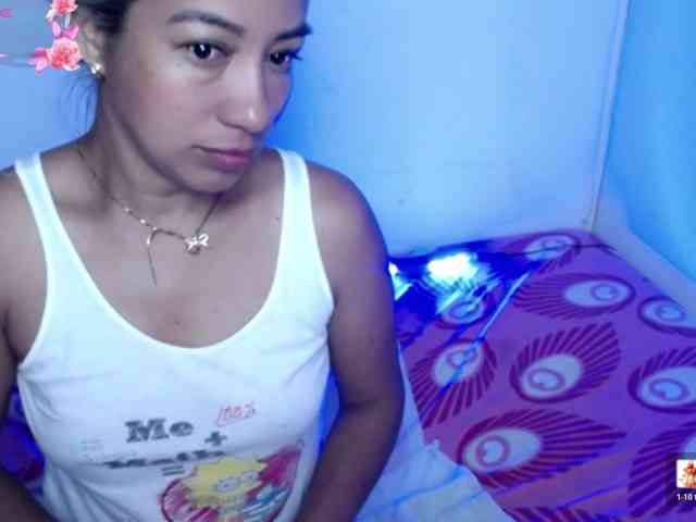 ninatinydoll webcam