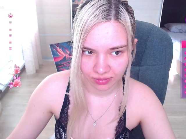 Lana--Nova's BongaCams show and profile