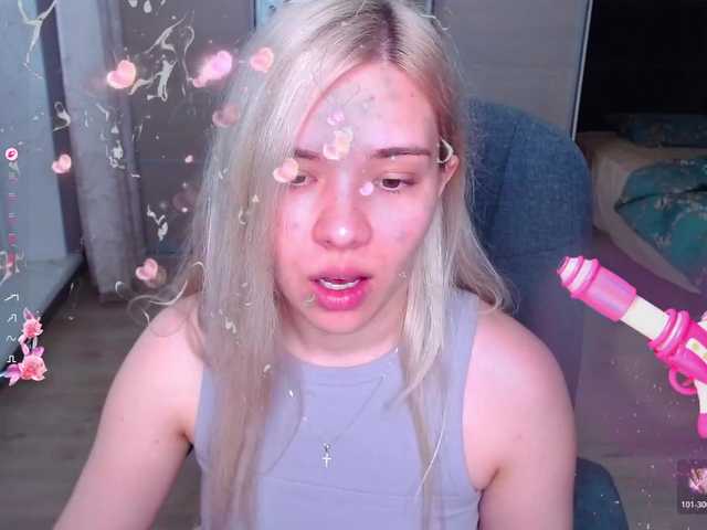 Lana--Nova live cam on BongaCams