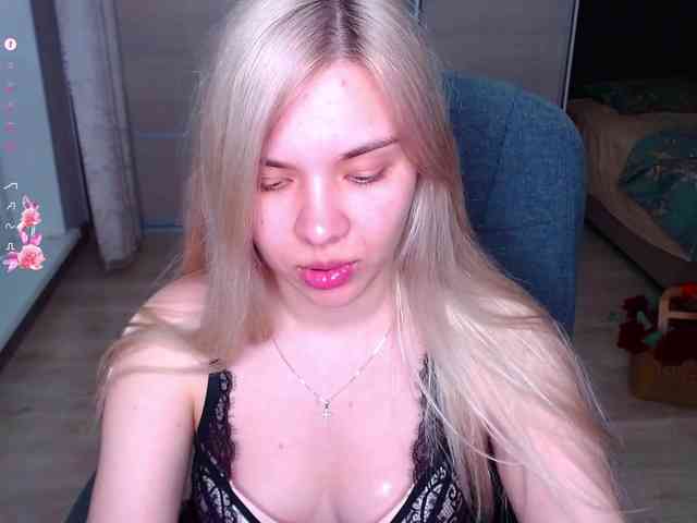 Lana--Nova - Girl 